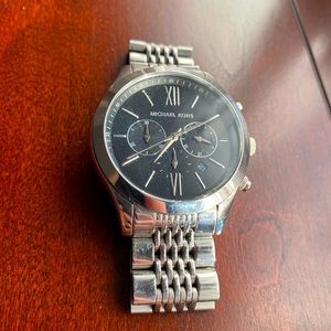 MICHAEL KORS silver watch